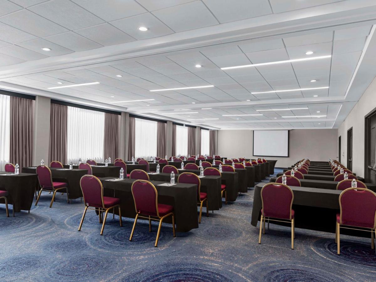 Doubletree By Hilton Fort Lee/George Washington Bridge Εξωτερικό φωτογραφία