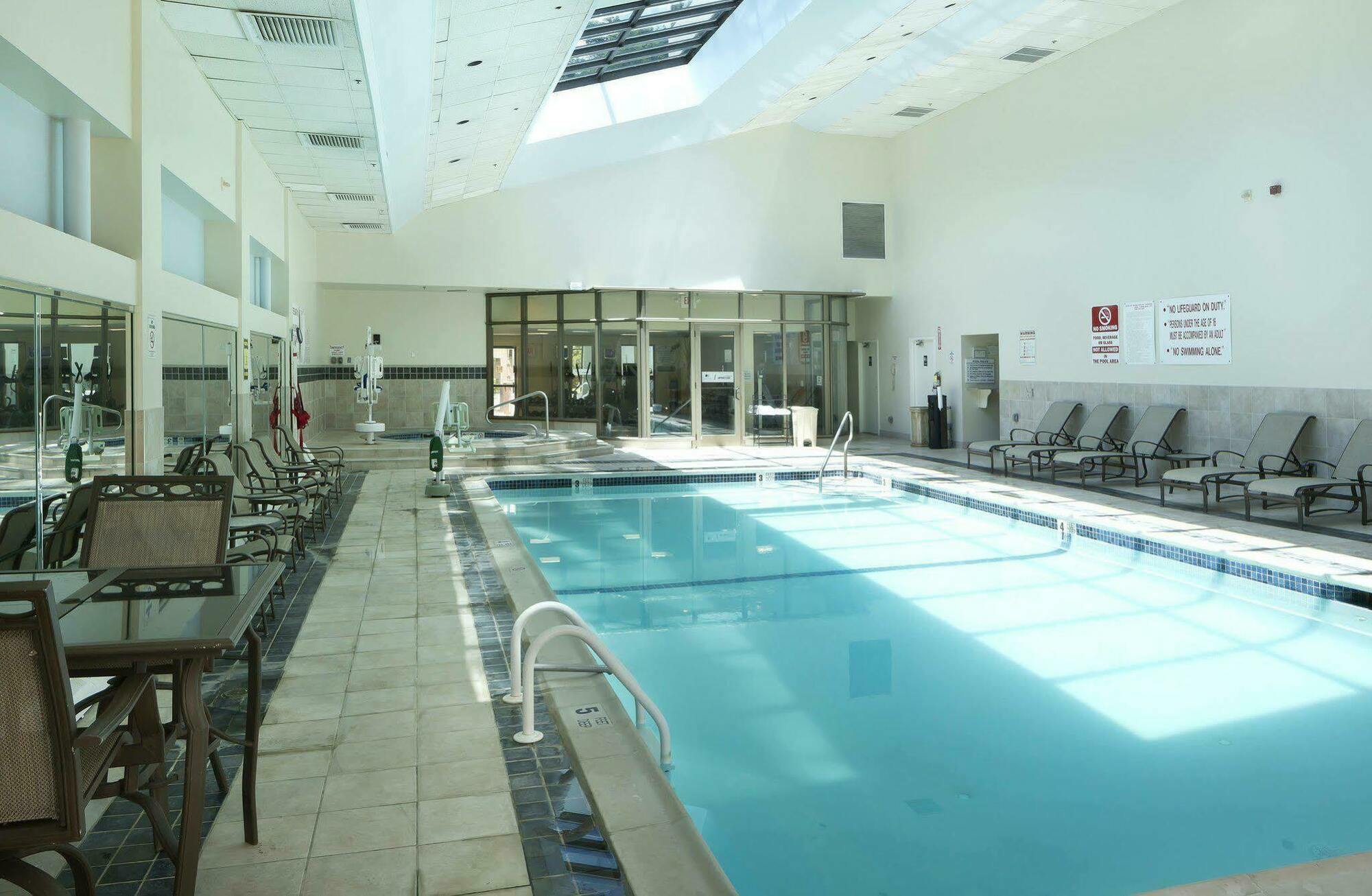 Doubletree By Hilton Fort Lee/George Washington Bridge Εξωτερικό φωτογραφία